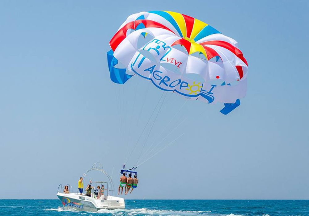 Zanzibar Parasailing